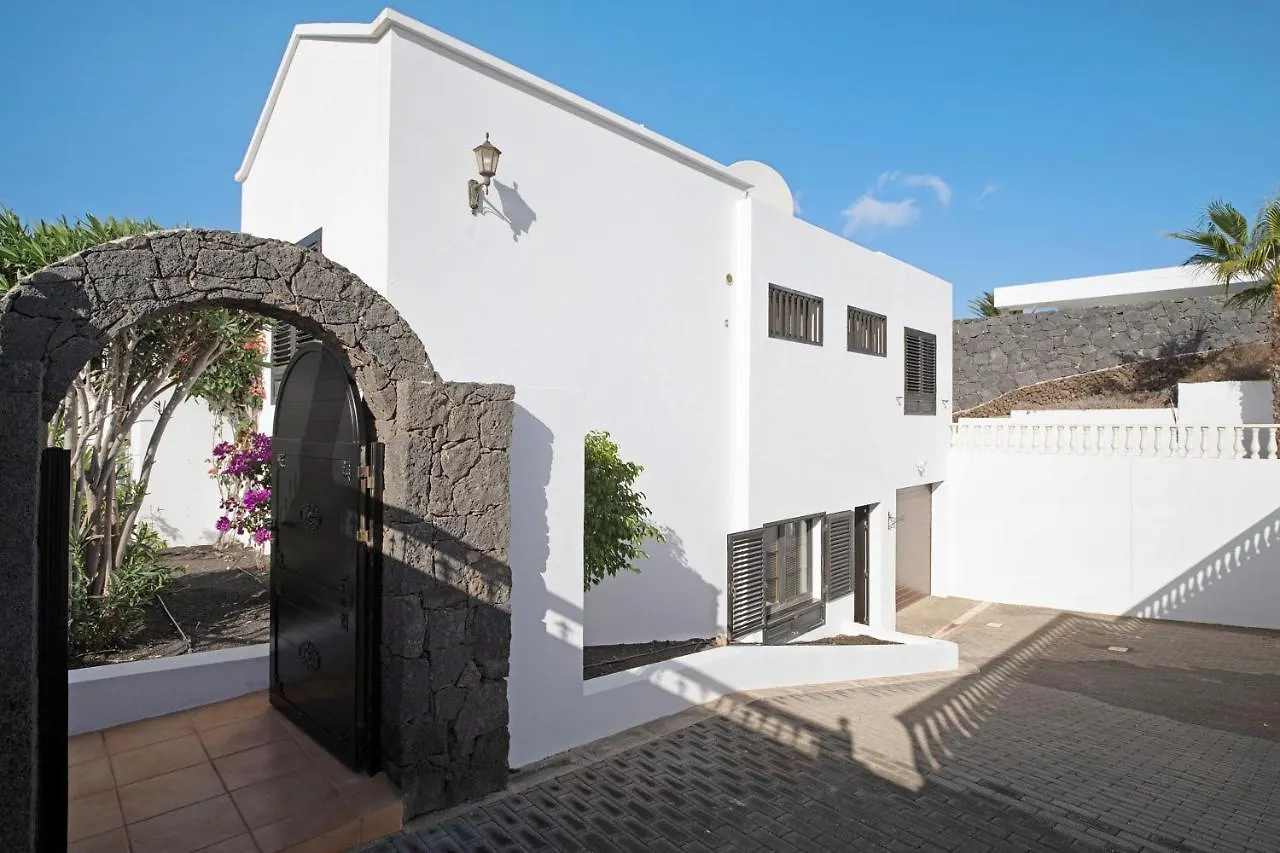 Villa Carolina Tías España
