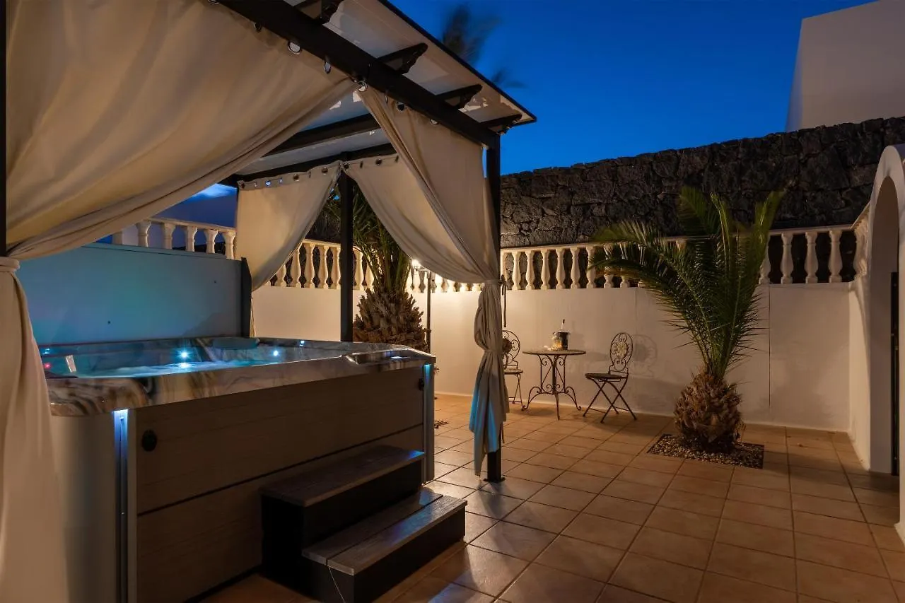 Villa Carolina Tías